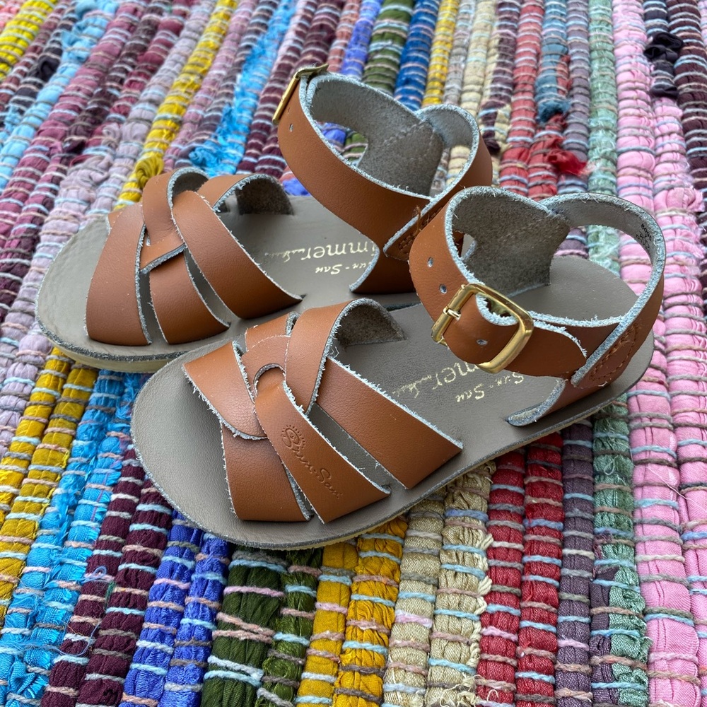 EUC Salt Water Sandals "Swimmer" Tan Leather Toddler sz 7 by Hoy